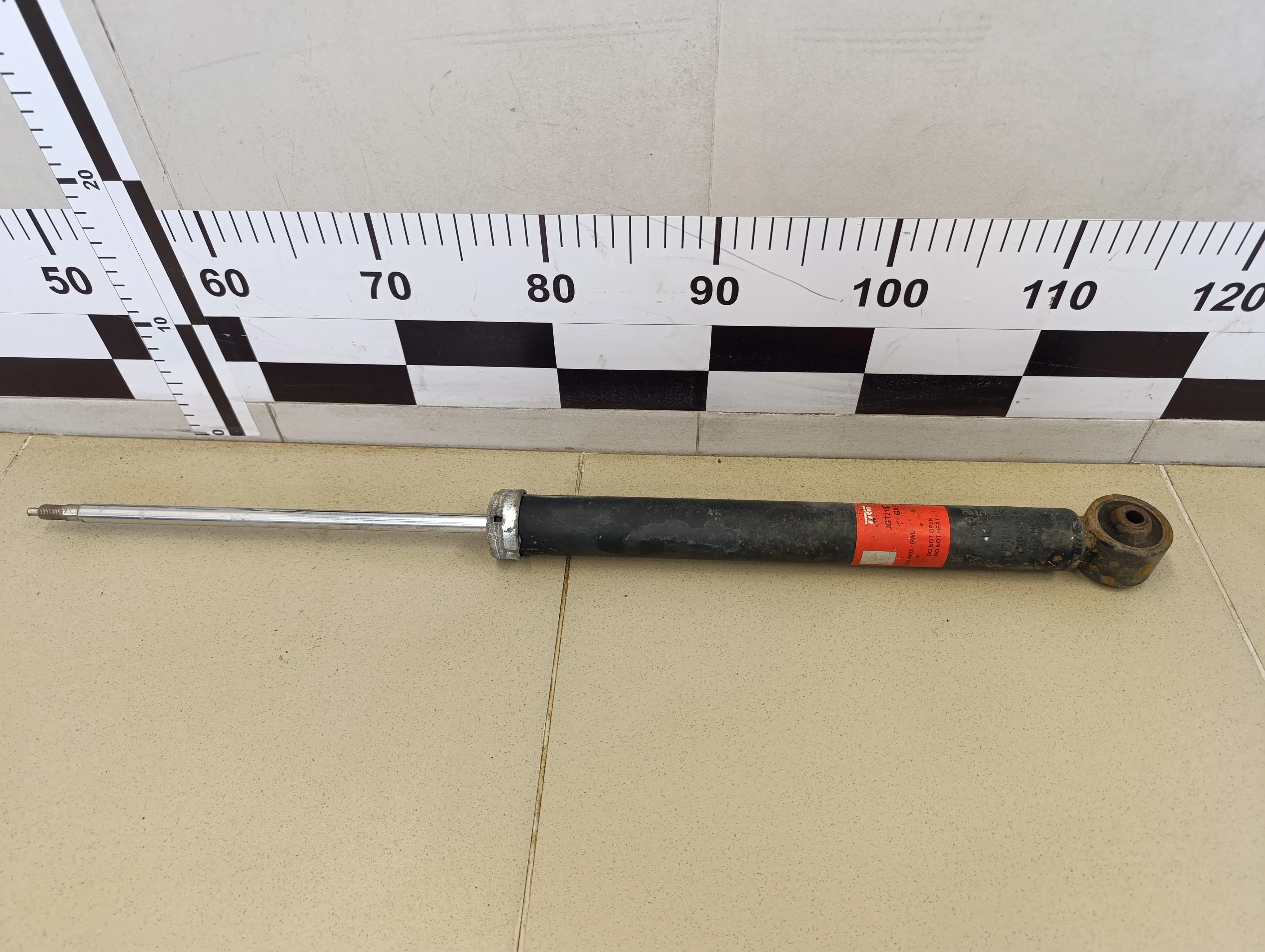 Амортизатор задний правый A3 (8L1) 1996-2003