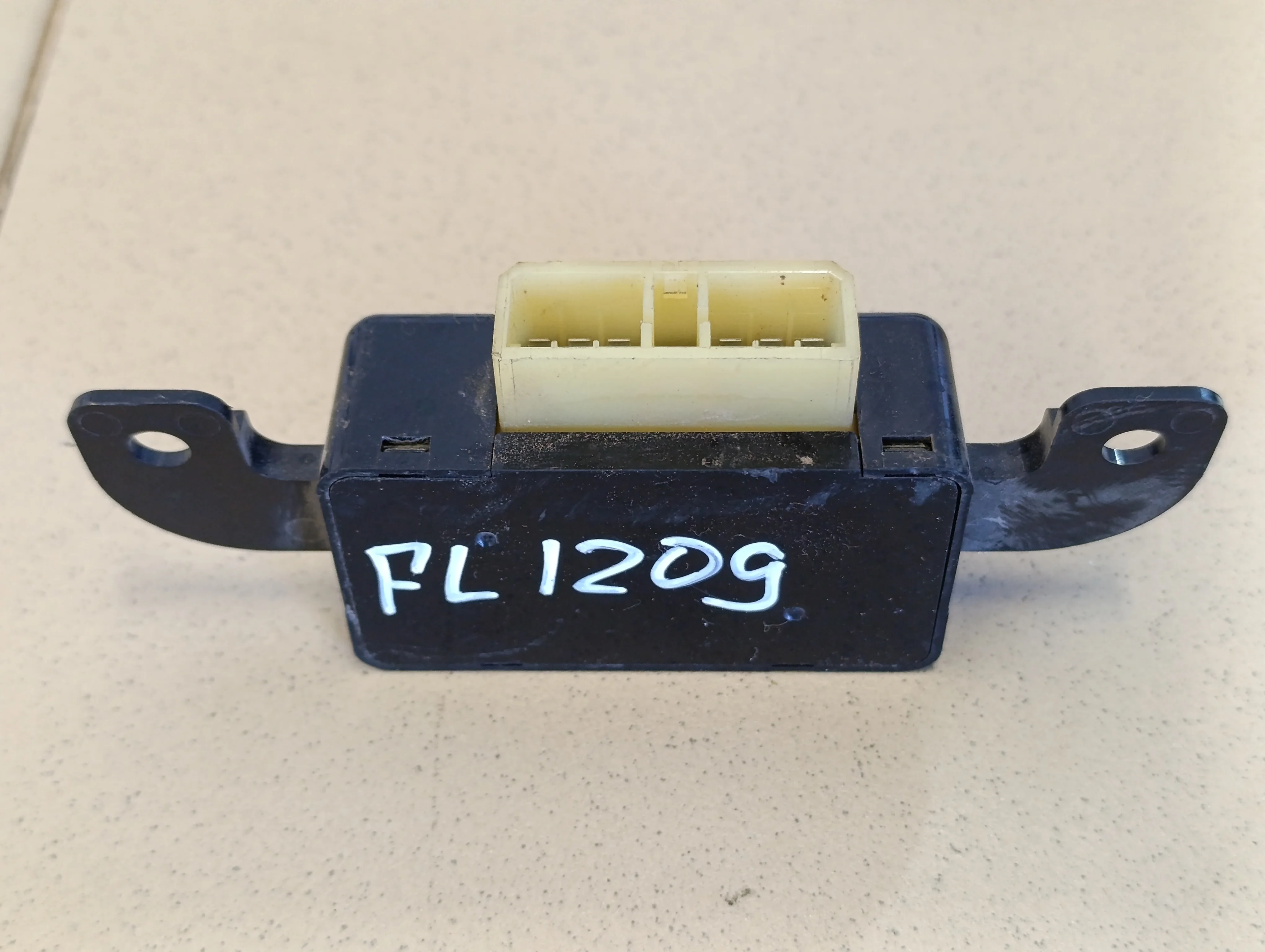 Блок электронный Cerato 2004-2008