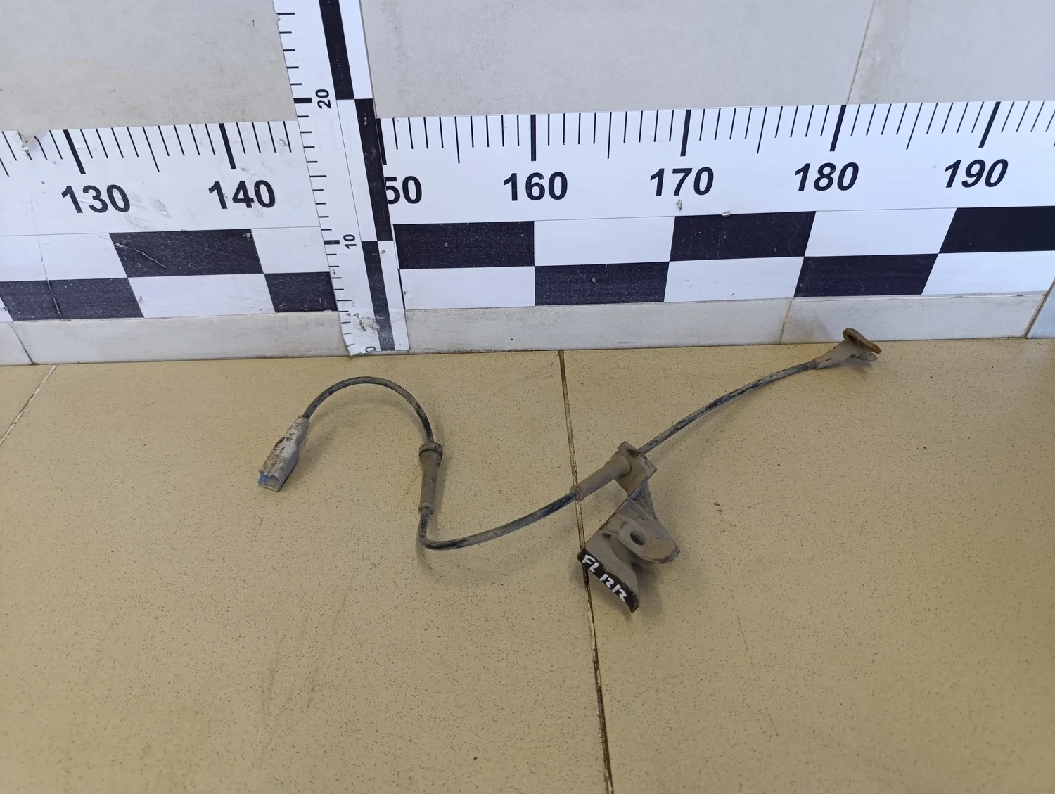 Датчик ABS передний C4 2005-2011