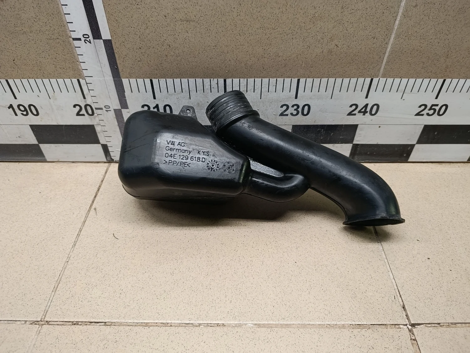 Резонатор воздушного фильтра Polo (Sed RUS) 2011>