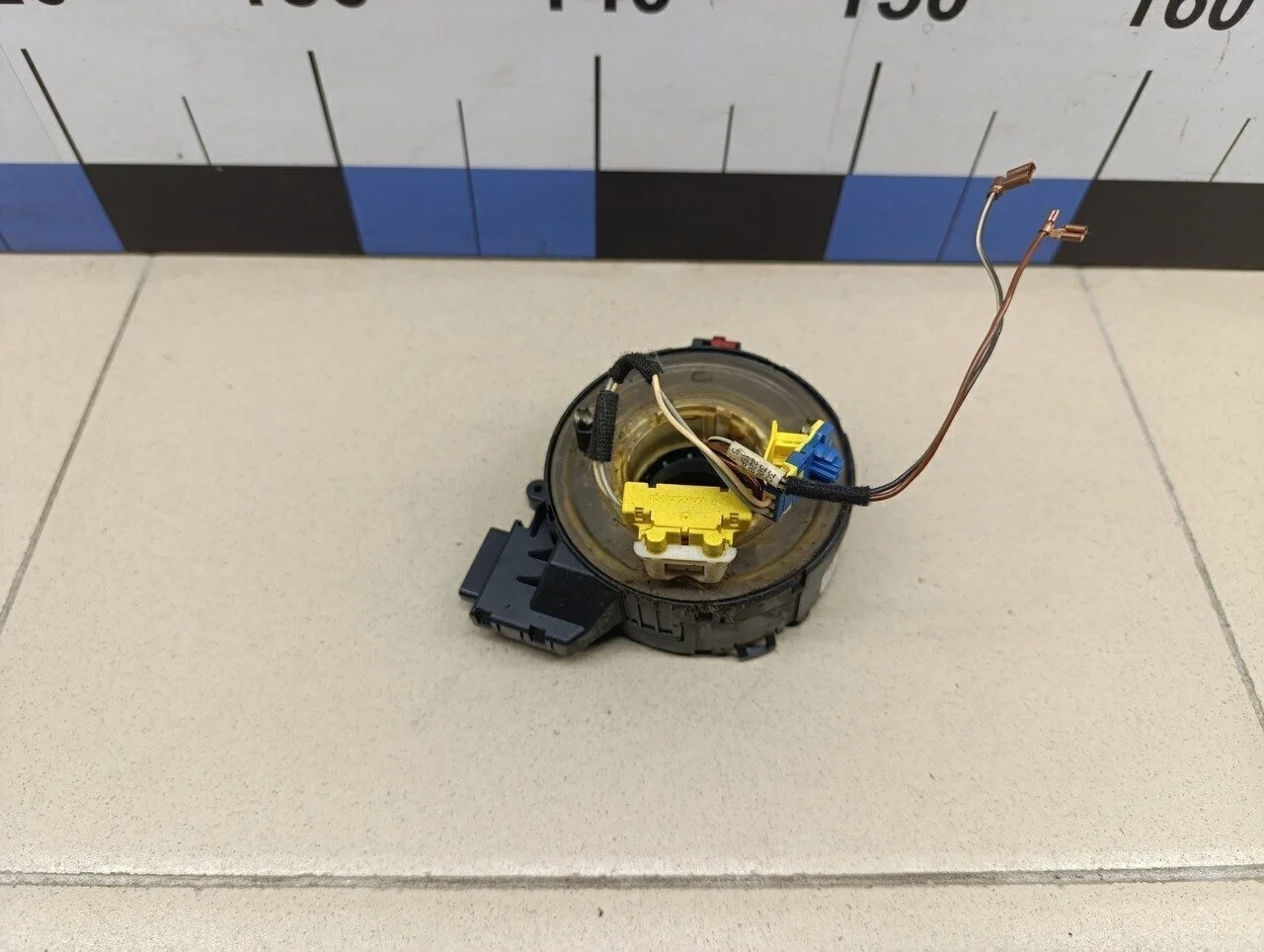 Механизм подрулевой для SRS (ленточный) Passat [B6] 2005-2010