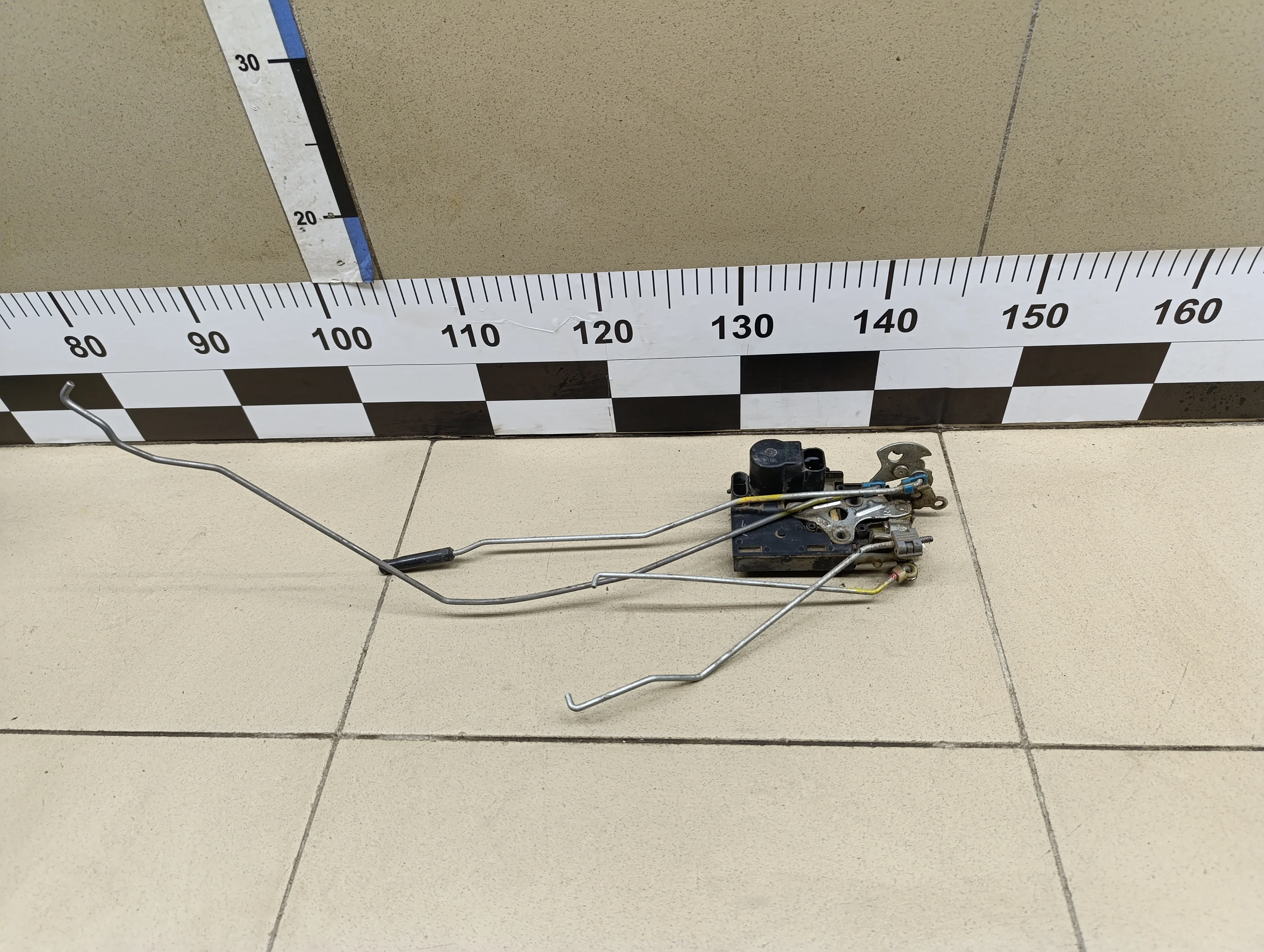 Замок двери передней правой Aveo (T200) 2003-2008