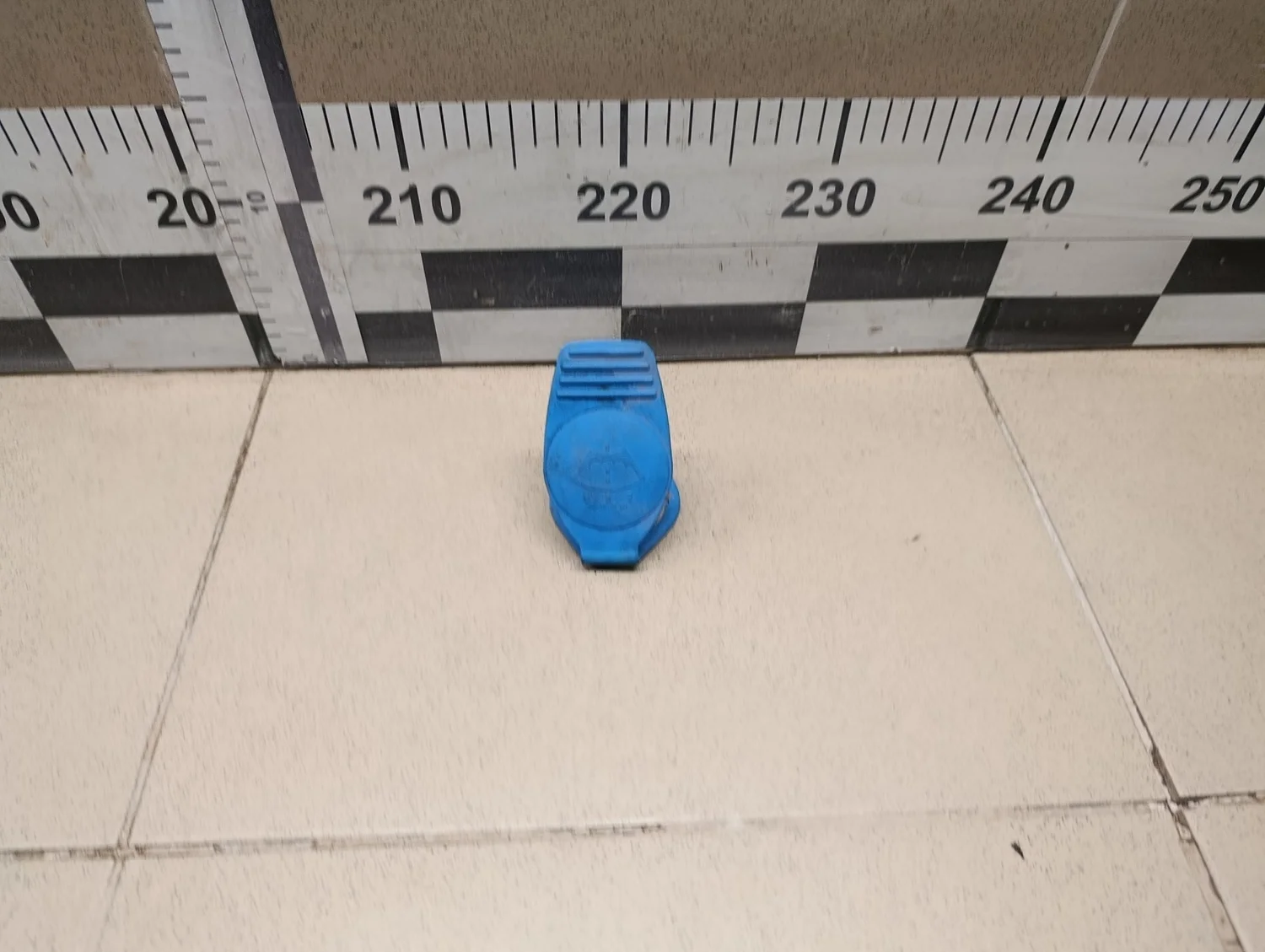 Крышка бачка омывателя Rapid 2013>