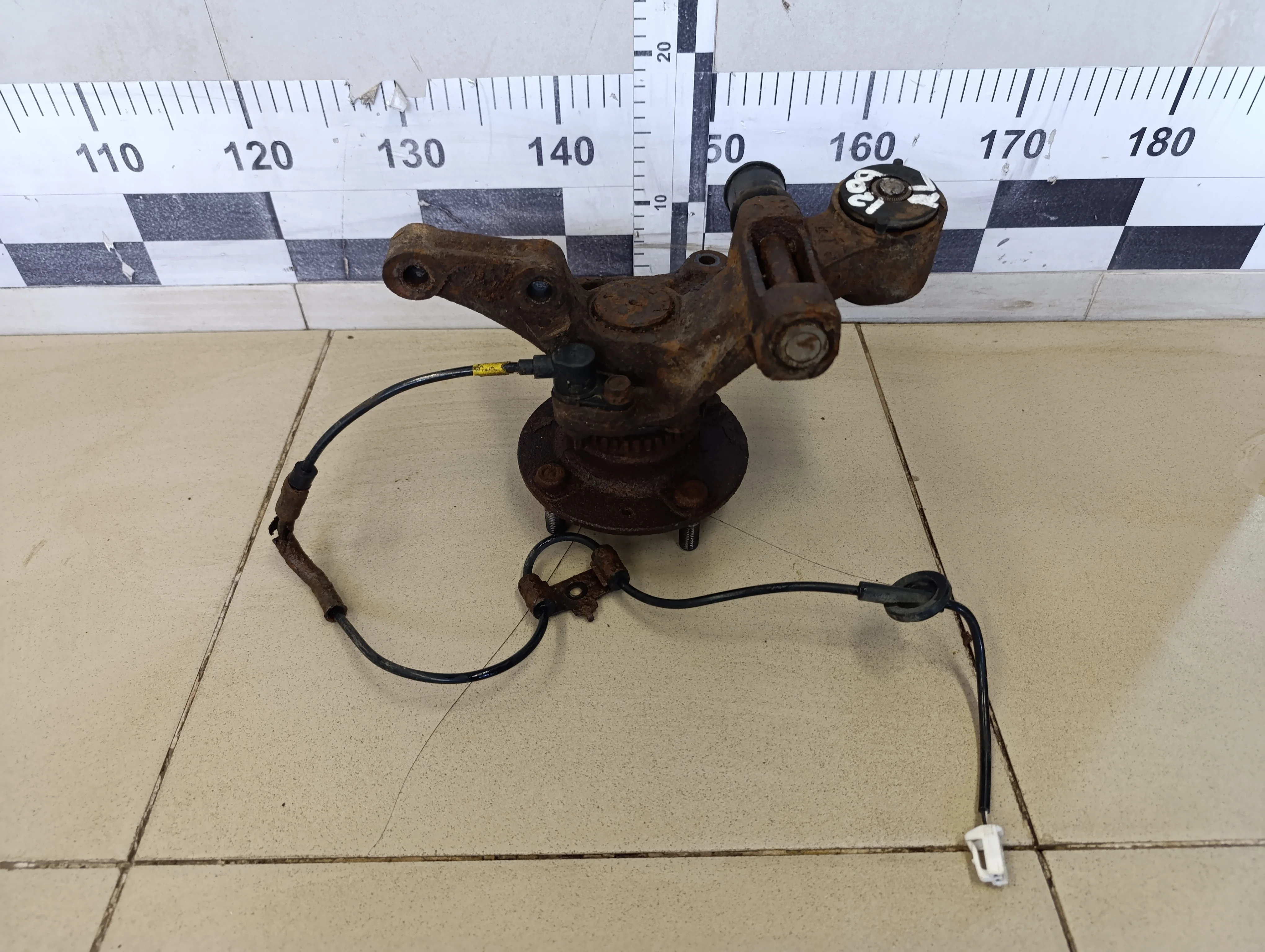 Кулак поворотный задний левый Cerato 2004-2008