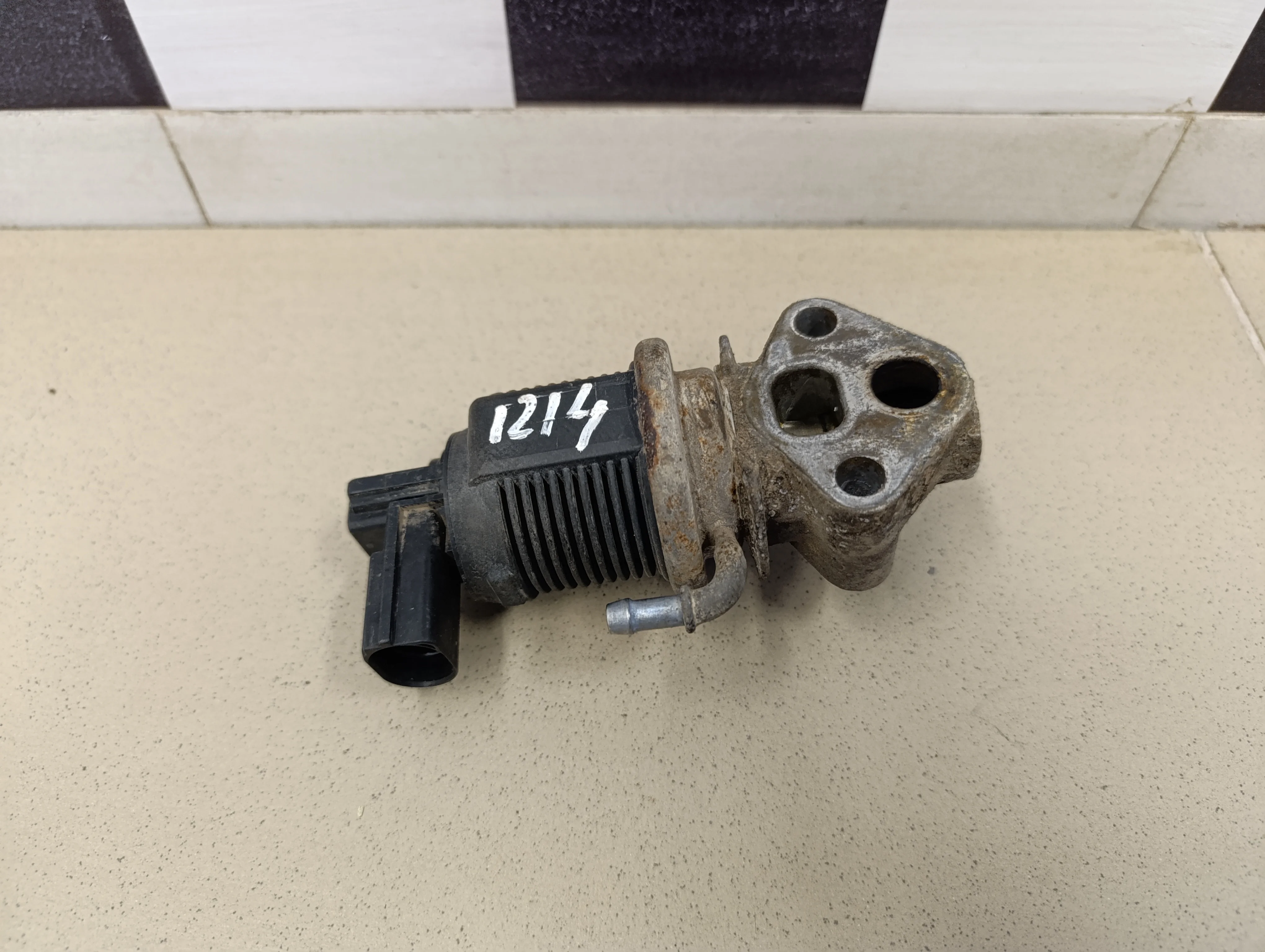 Клапан рециркуляции выхлопных газов Octavia (A4 1U-) 2000-2011