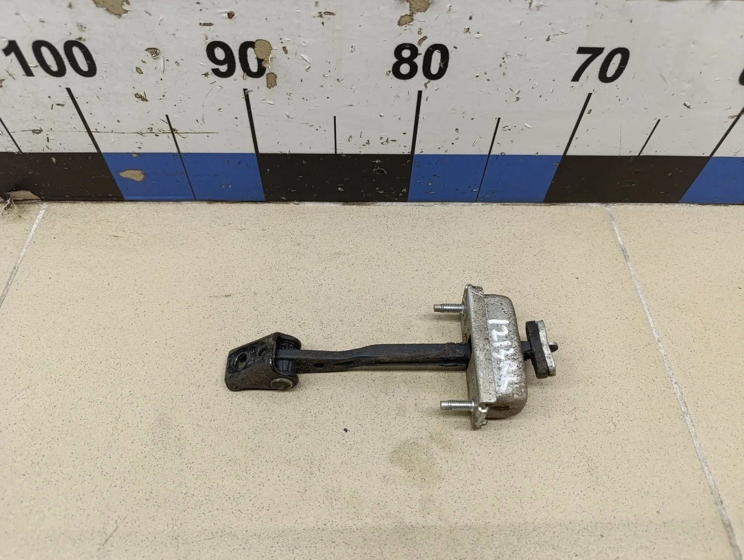 Ограничитель двери Focus II 2005-2008