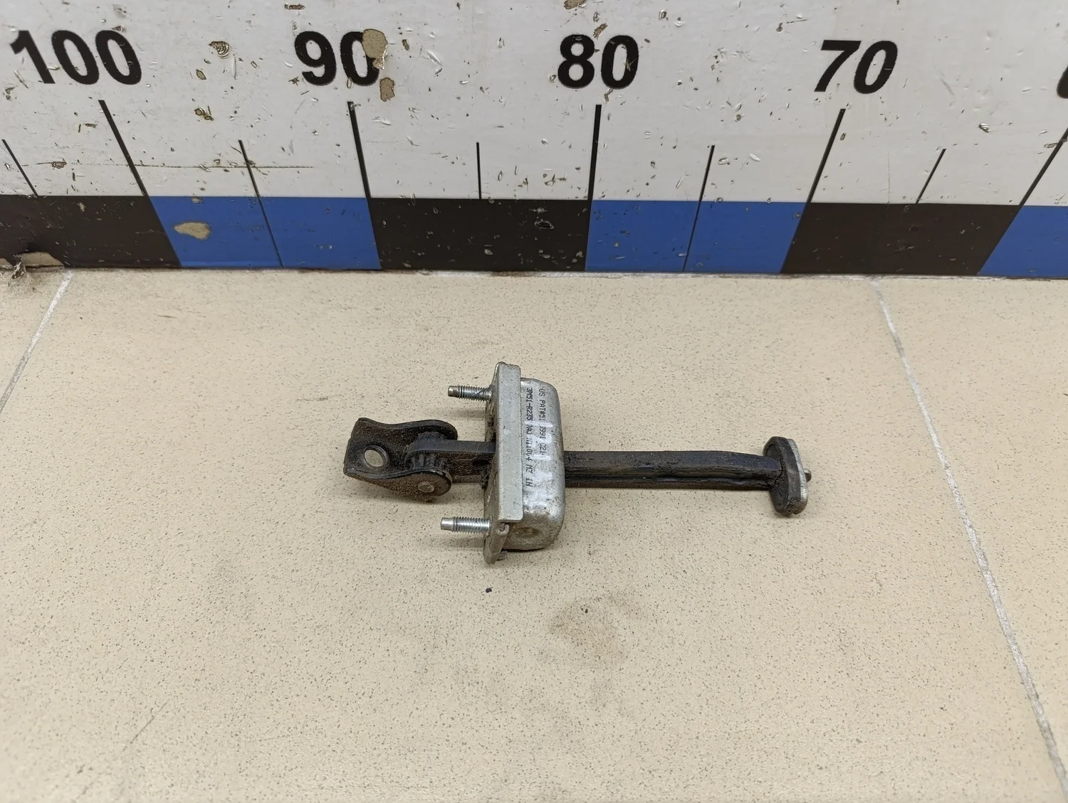 Ограничитель двери Focus II 2005-2008