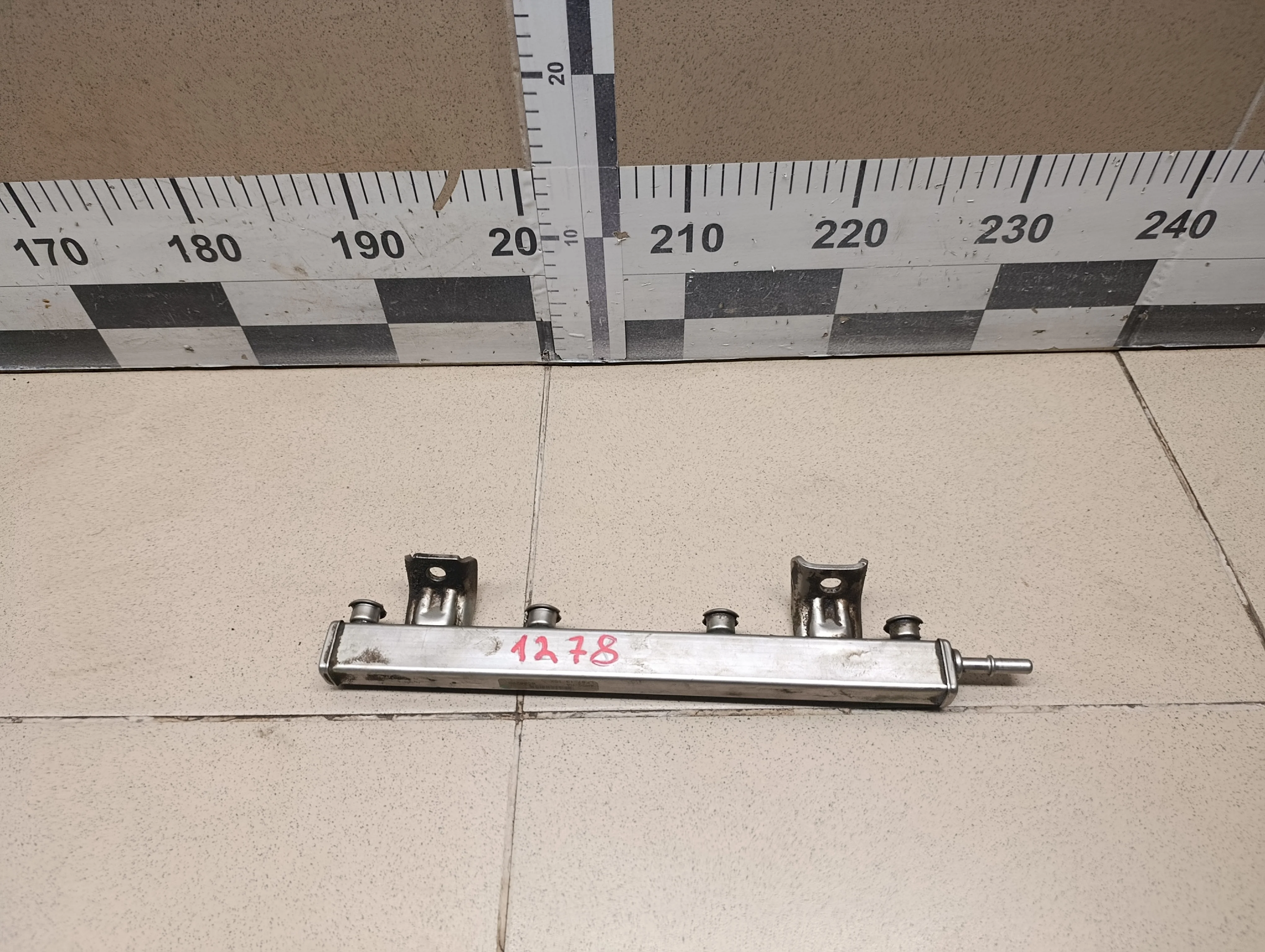 Рейка топливная (рампа) Focus II 2005-2008