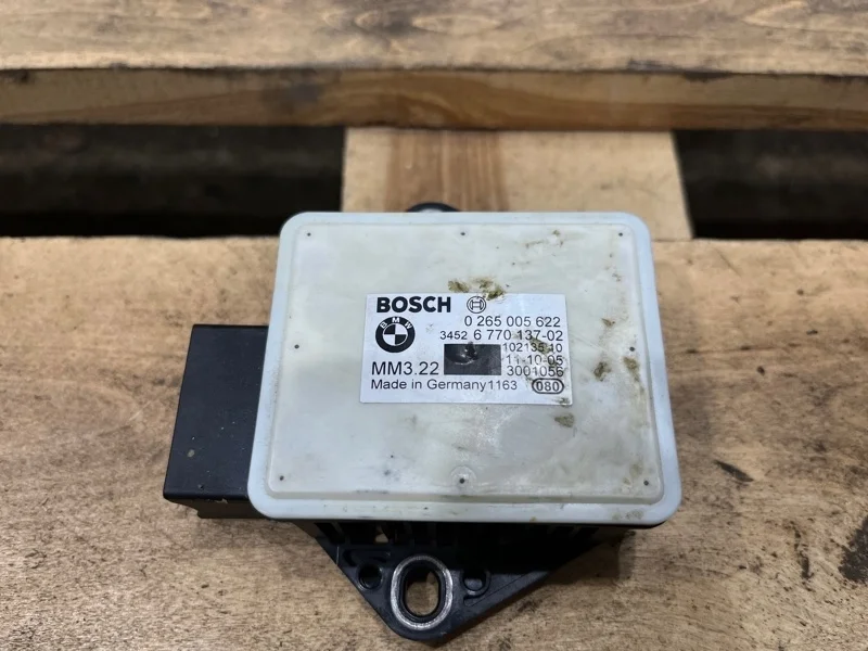 Датчик уровня оборотов BMW 5 2006 E60