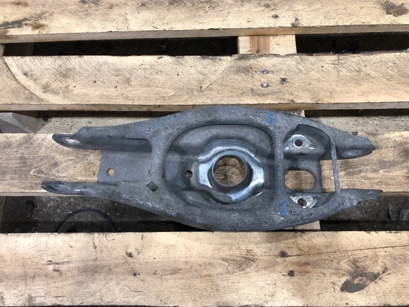 Рычаг подвески нижний BMW 3 2007 e90