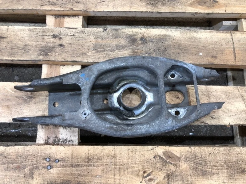 Рычаг подвески нижний BMW 3 2007 e90