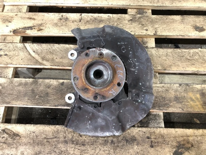 Кулак поворотный BMW 5 2005 E60