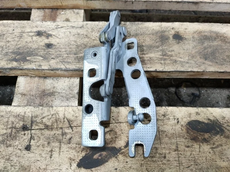 Петля капота BMW 5 1998 e39