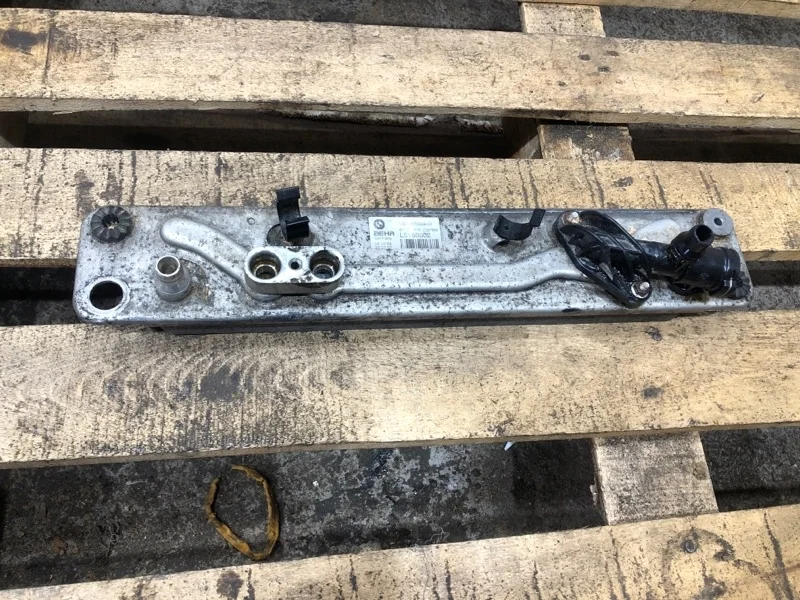 Теплообменник масляного фильтра BMW X5 2007 e70