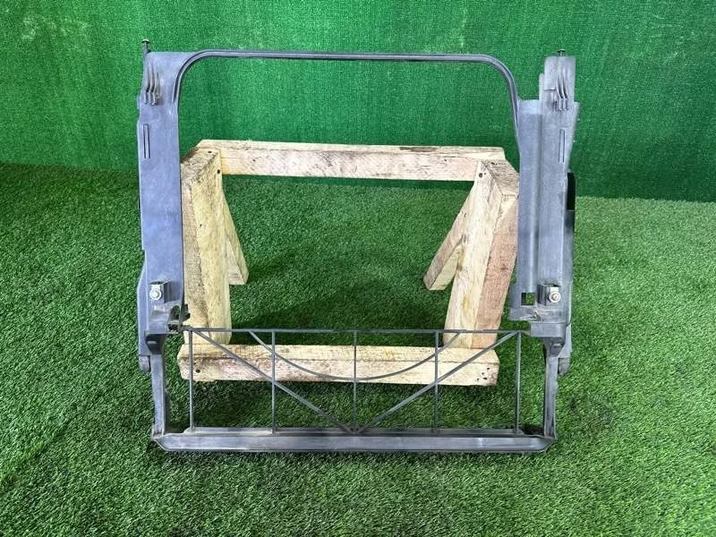 Рамка радиатора BMW X5 2006 E53