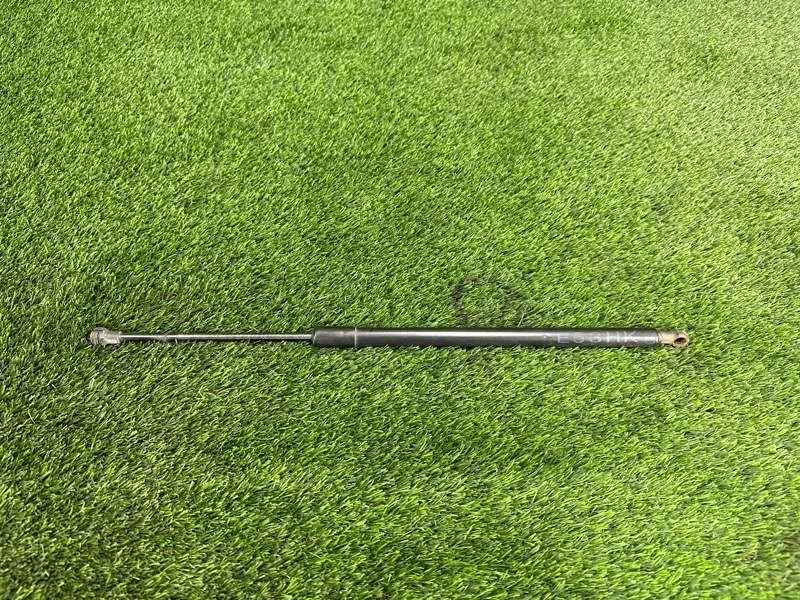 Амортизатор крышки багажника BMW X5 2006 E53