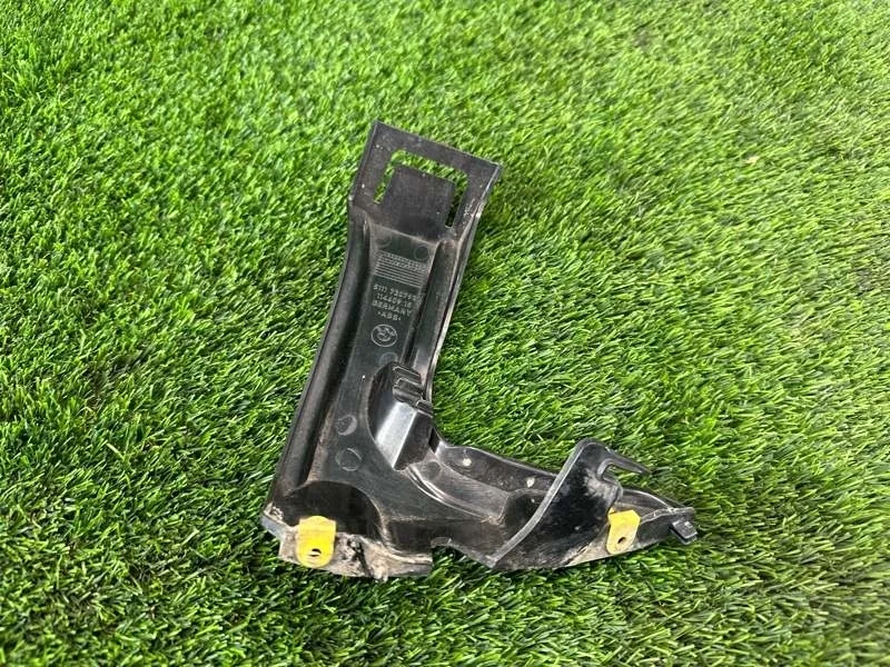 Кронштейн крыла BMW 5 2011 F11