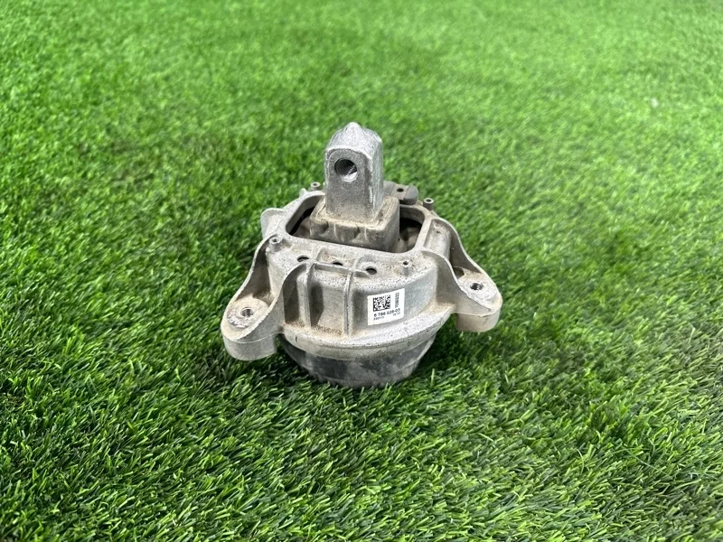 Подушка двигателя BMW 5 2011 F11