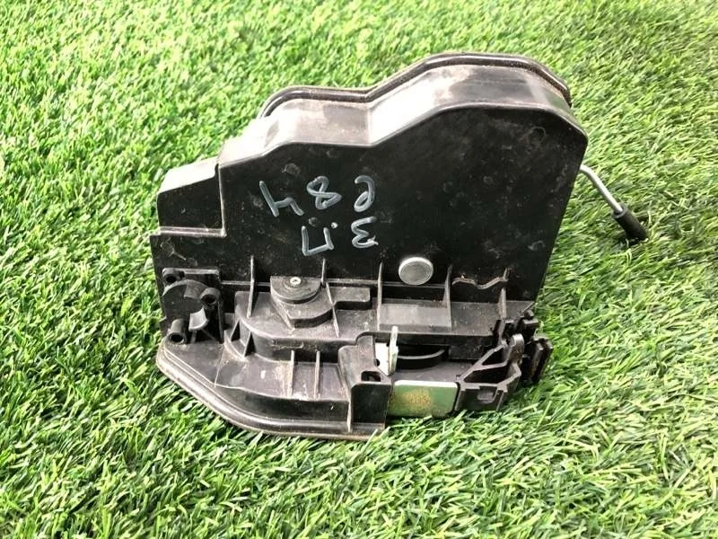 Замок боковой двери BMW X1 2013 E84