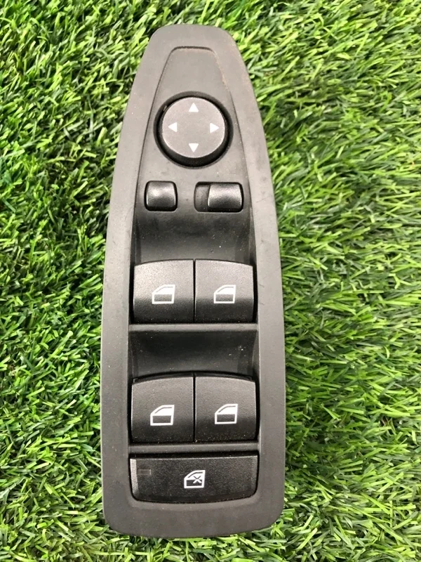 Кнопка стеклоподъемника BMW 3 2012 F30