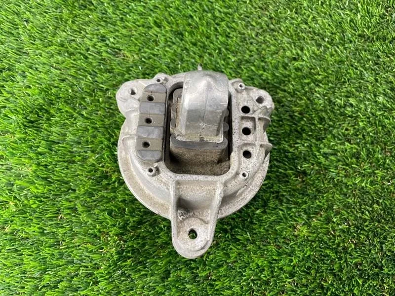 Подушка двигателя BMW 5 2011 F10