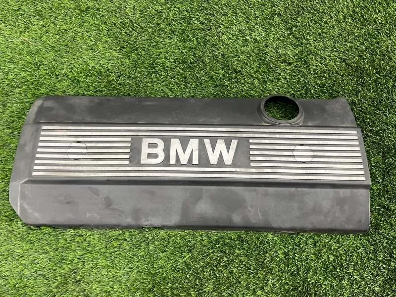 Декоративная крышка двигателя BMW X5 2006 E53