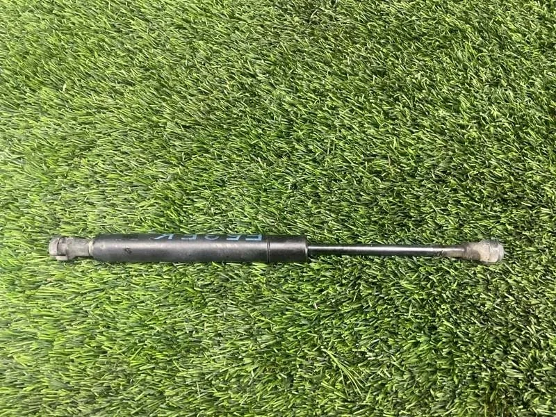 Амортизатор капота BMW X5 2005 E53