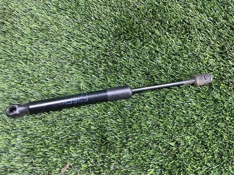 Амортизатор капота BMW X3 2012 F25