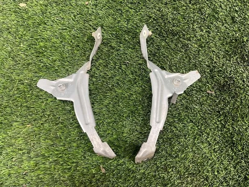 Кронштейн крыла BMW 5 2007 E60