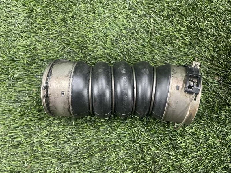 Патрубок интеркулера BMW 5GT 2013 F07