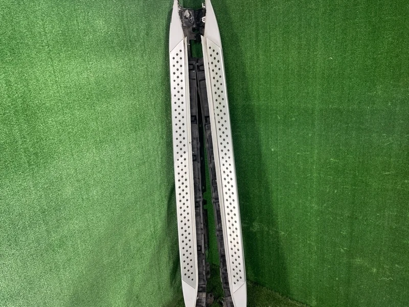 Накладка порог наружная BMW X5 2007 e70