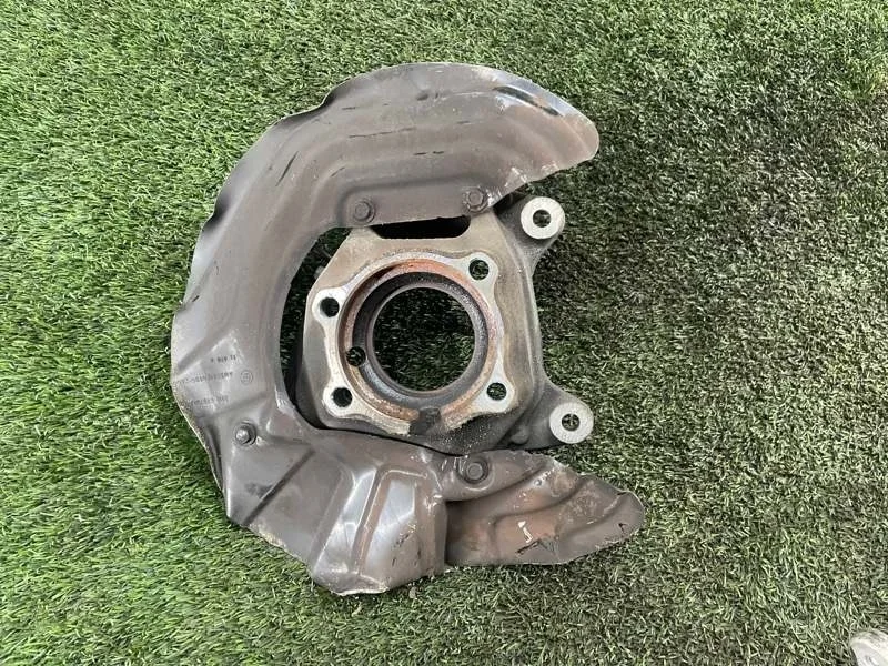 Кулак поворотный BMW X3 2012 F25