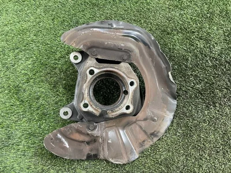 Кулак поворотный BMW X3 2012 F25