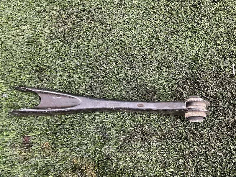 Рычаг подвески нижний Bmw 3 2011 33326792525 F30 N20B20, задний левый