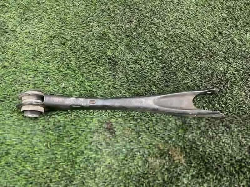 Рычаг подвески нижний Bmw 3 2011 33326792525 F30 N20B20, задний правый