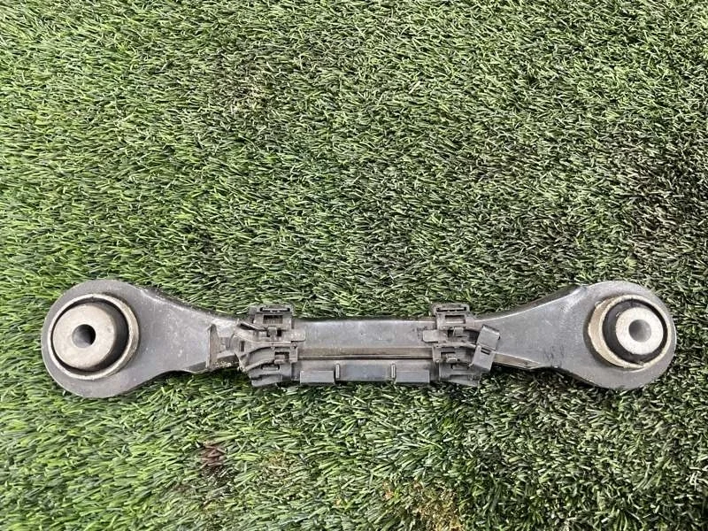 Рычаг подвески верхний BMW 3 2011 F30