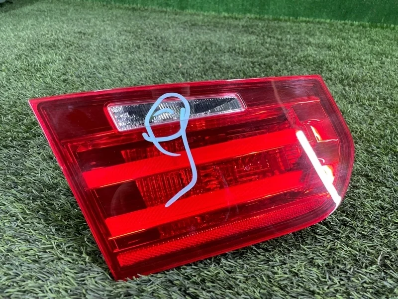 Фонарь BMW 3 2011 F30