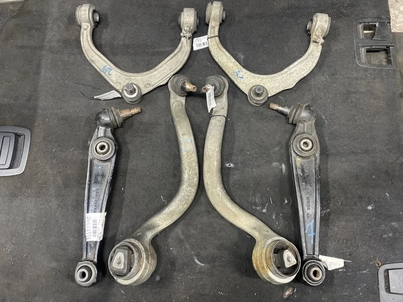 Рычаг подвески верхний BMW X5 2008 e70