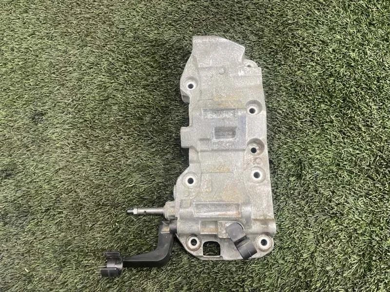 Кронштейн натяжного ролика BMW 3 2012 F30