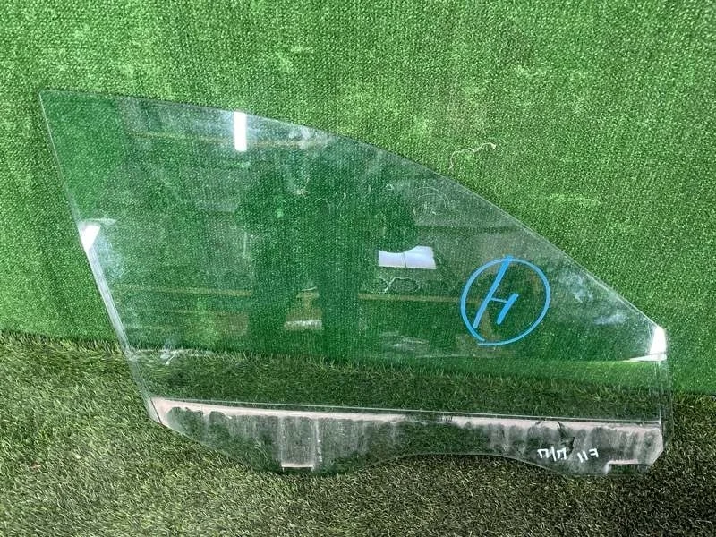 Стекло двери BMW 5 2011 F11