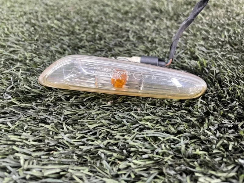 Повторитель поворота BMW X1 2010 E84