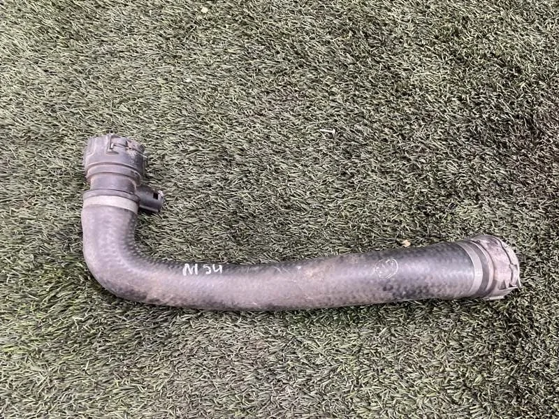 Патрубок системы охлаждения BMW 5 2003 E60