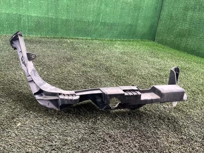 Кронштейн фары BMW X1 2012 E84