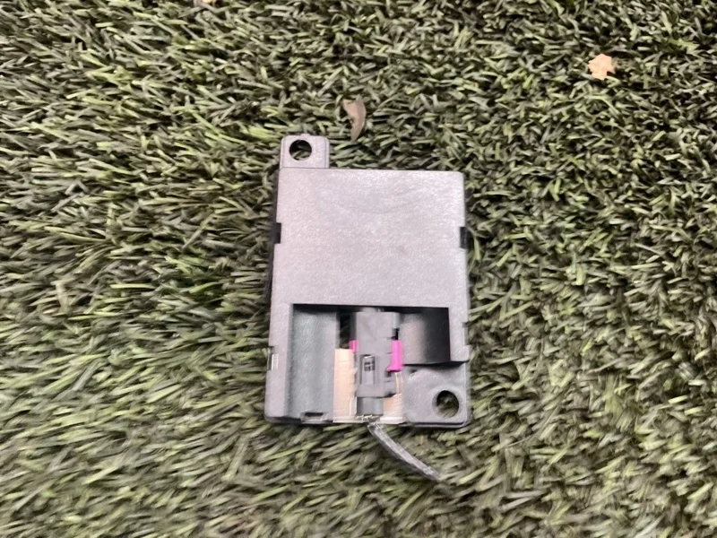 Усилитель антенны BMW 5 2008 E60