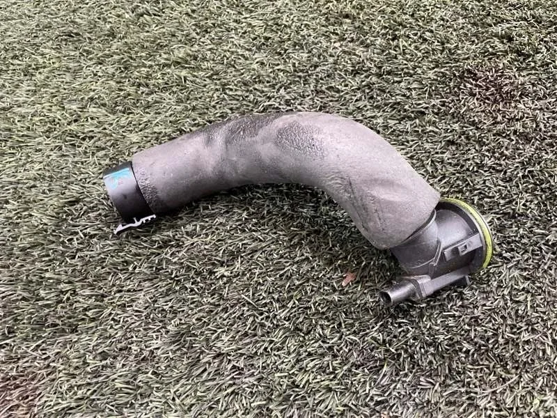 Трубка картерных газов BMW 5 2013 F10