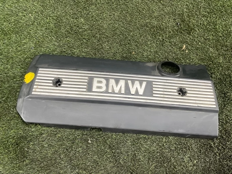Декоративная крышка двигателя BMW X5 2005 E53