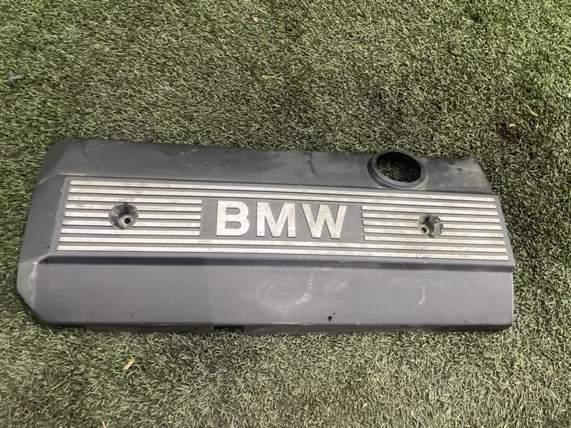 Декоративная крышка двигателя BMW X5 2003 E53
