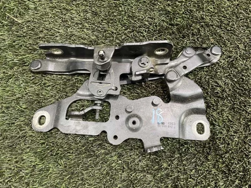 Петля капота BMW 5 2013 F10