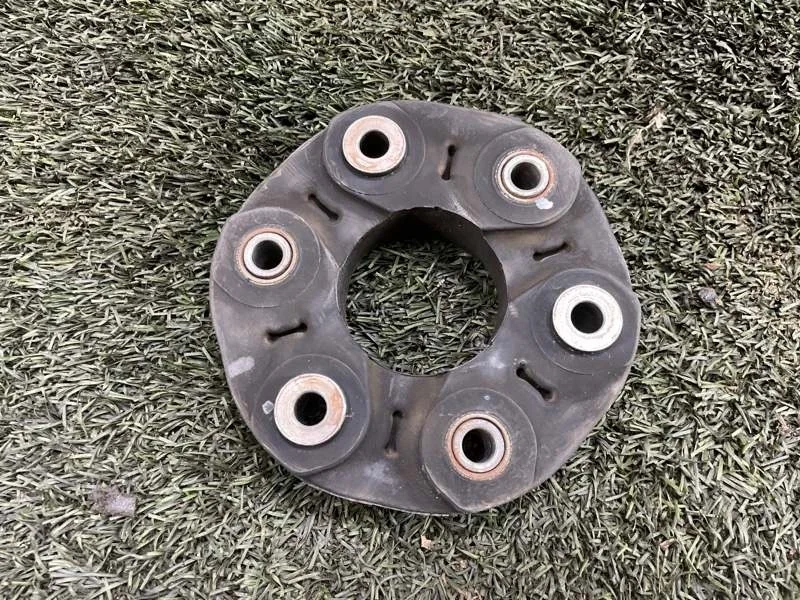 Муфта карданного вала BMW X1 2013 E84