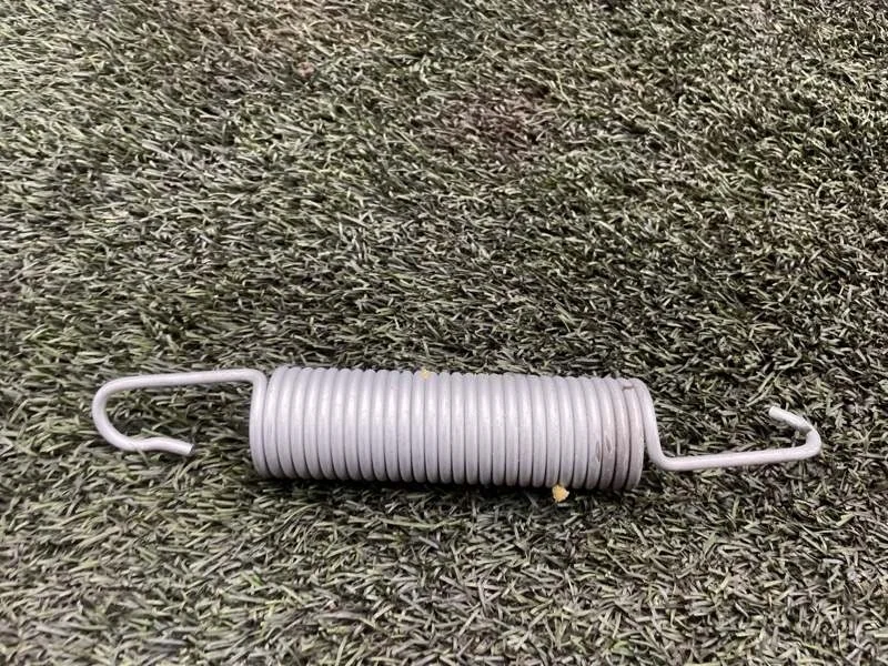 Пружина багажника BMW 5 2006 E60